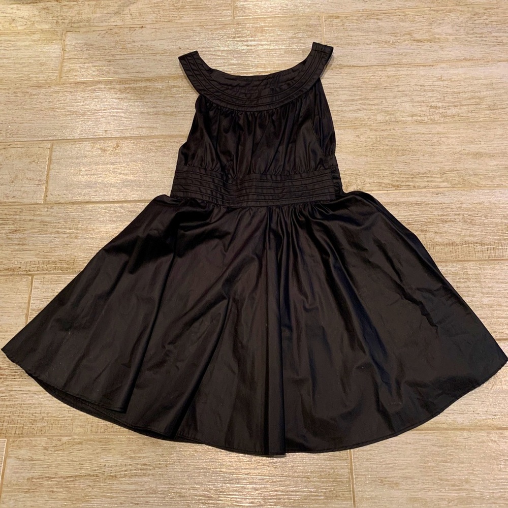 French Connection Solid Black Sleeveless Fit &Fla… - image 1